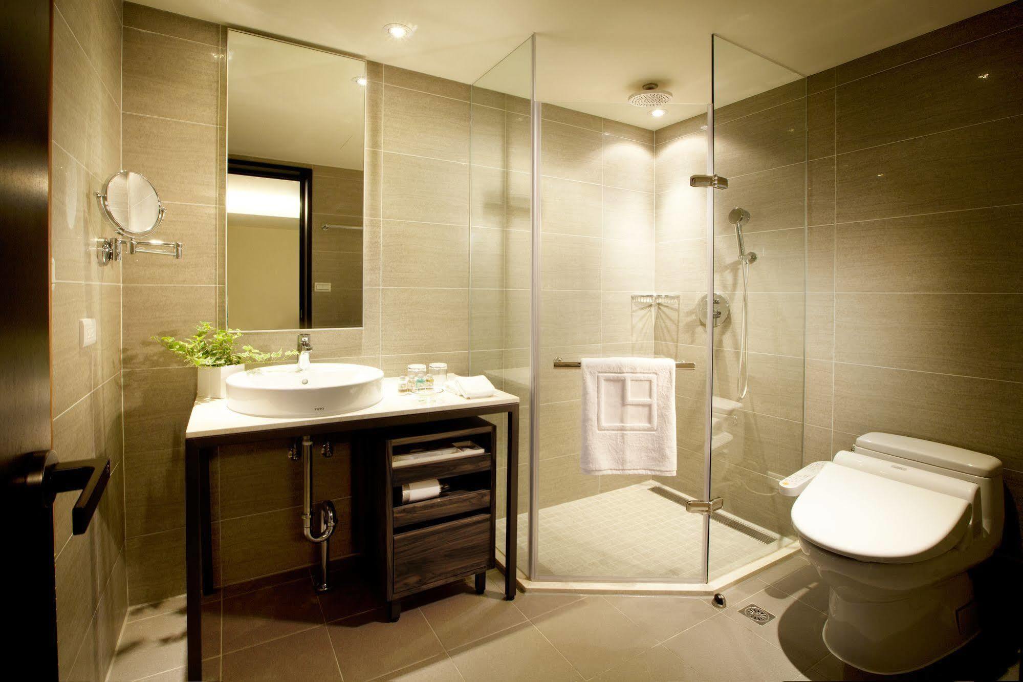 The Corner House Hotell Taipei Exteriör bild