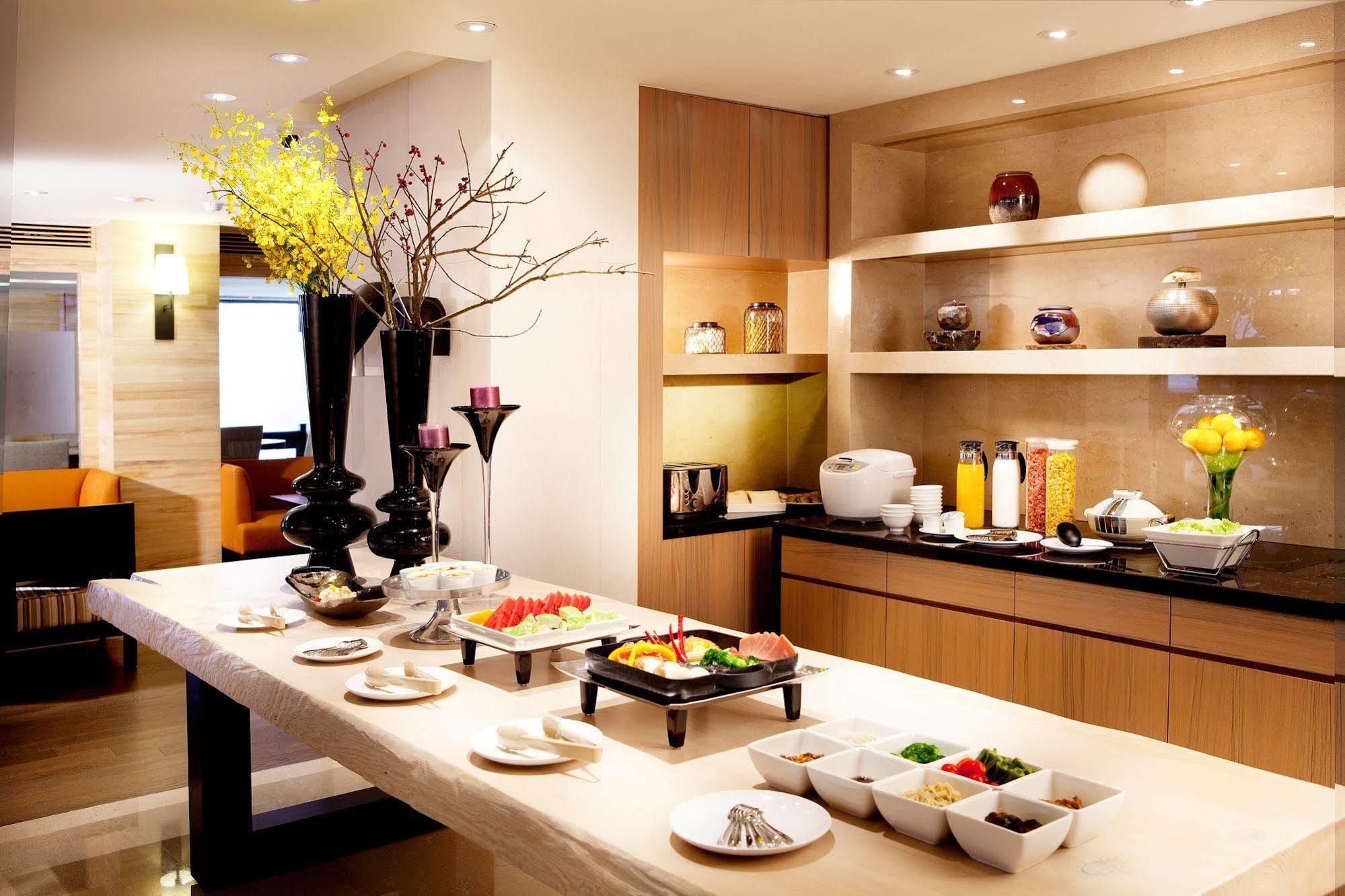 The Corner House Hotell Taipei Exteriör bild
